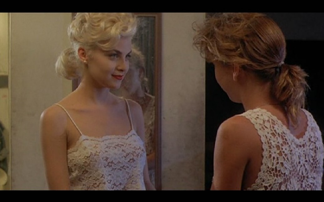 偷月情剧照的剧照