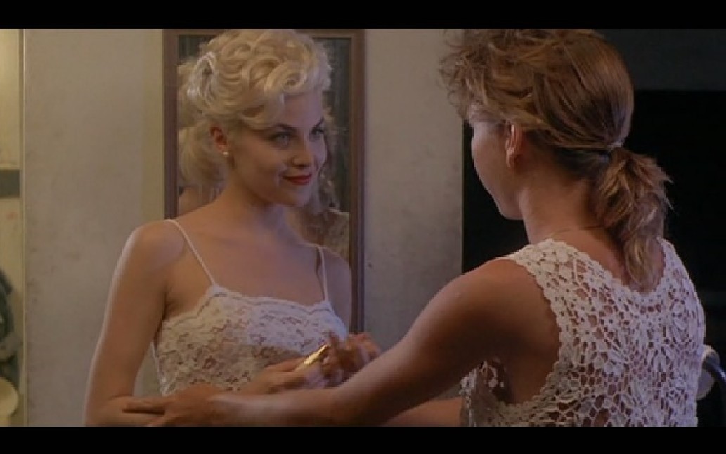 偷月情剧照的剧照