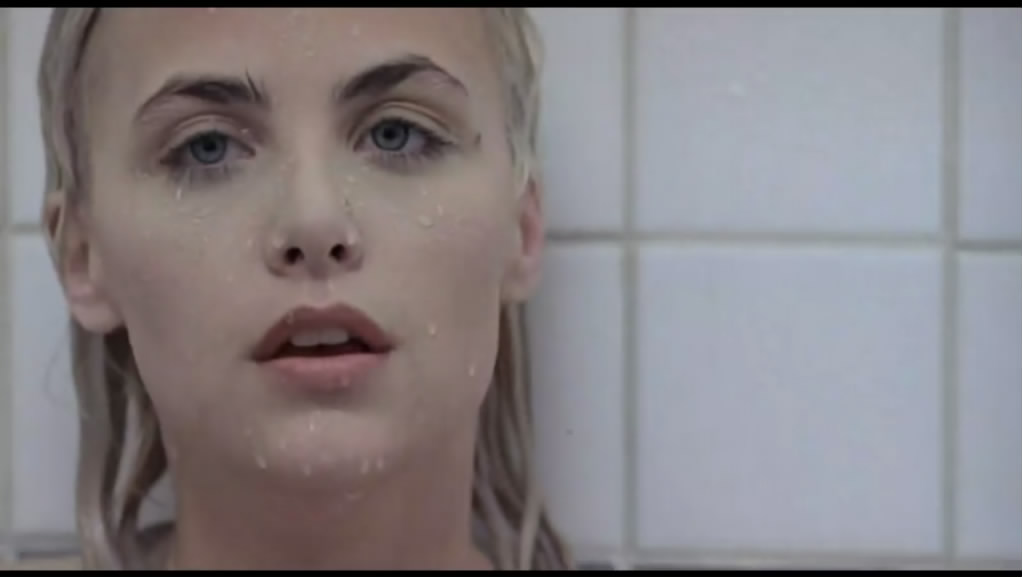 偷月情剧照的剧照