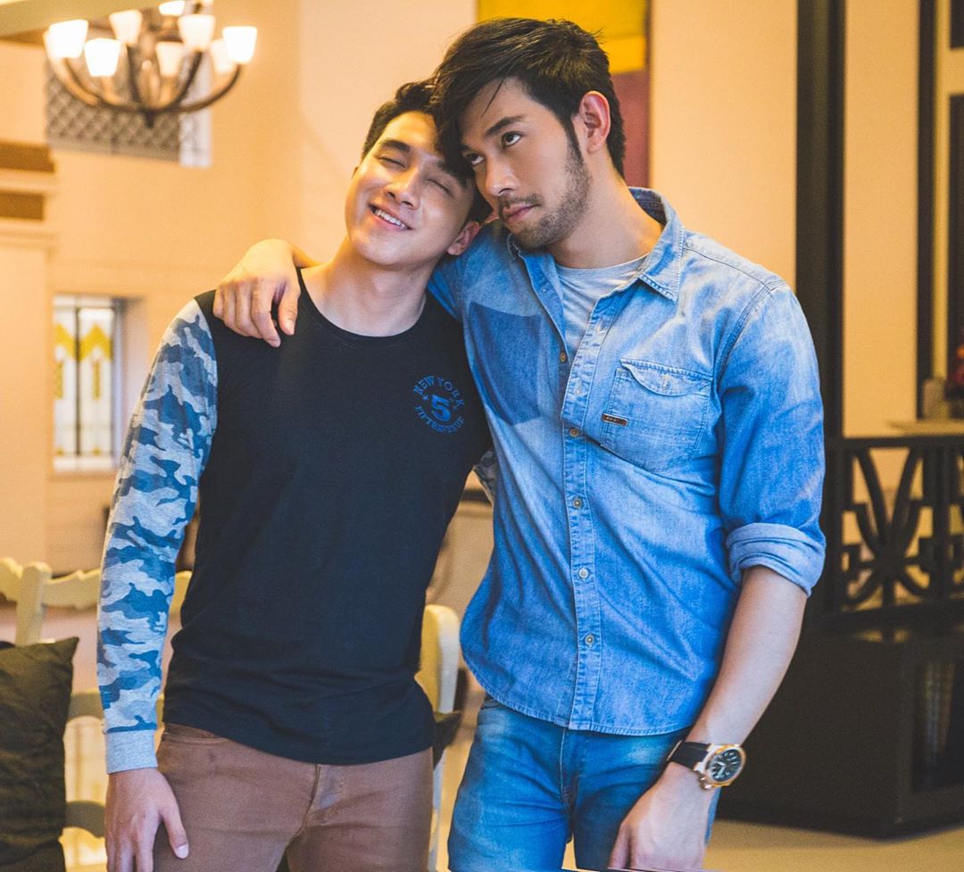 类似爱情剧照的剧照