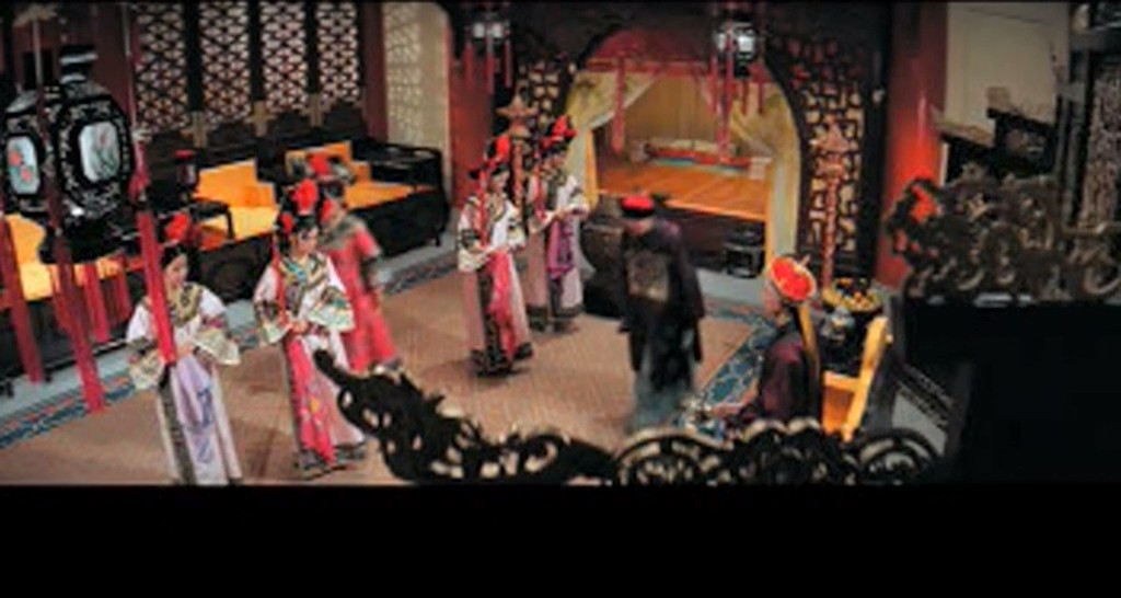 皇帝保重剧照的剧照