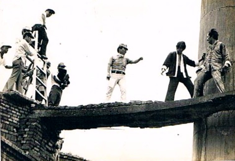 决不低头剧照的剧照