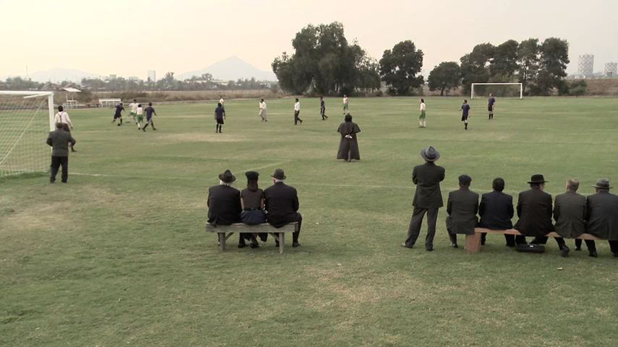 对面的夜剧照的剧照