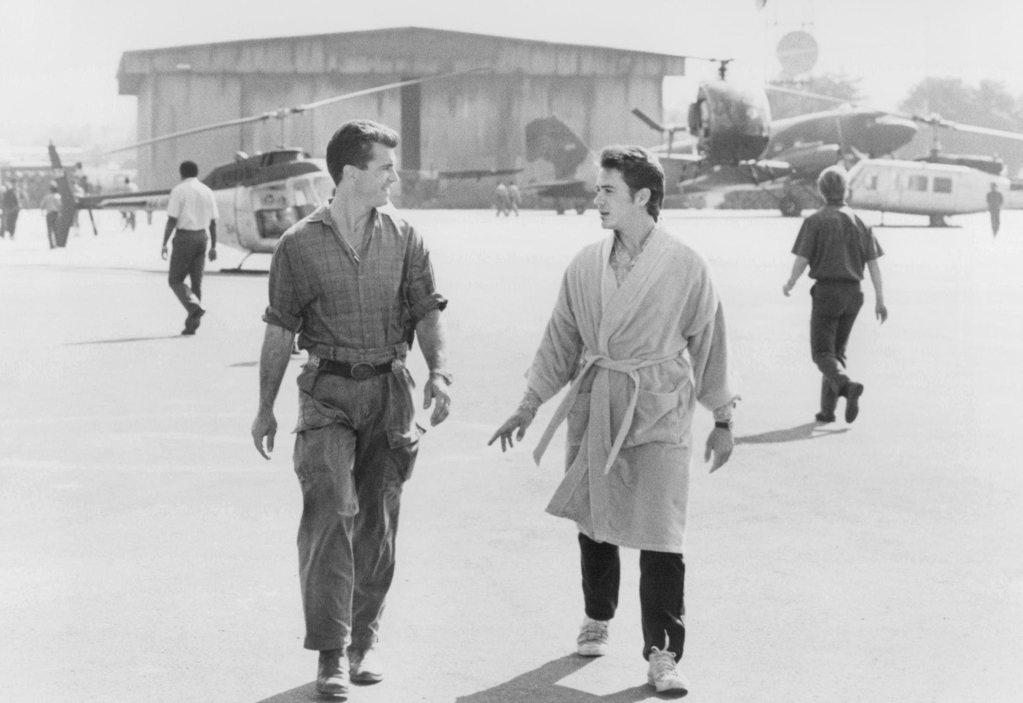 飞离航道剧照的剧照