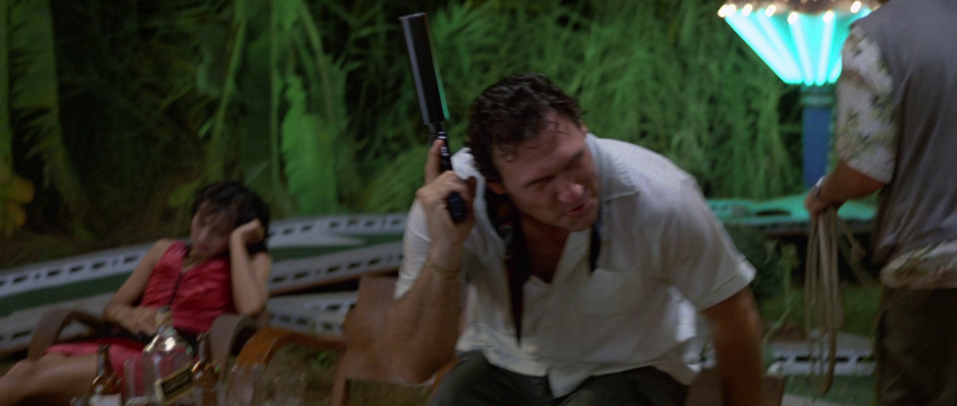 飞离航道剧照的剧照