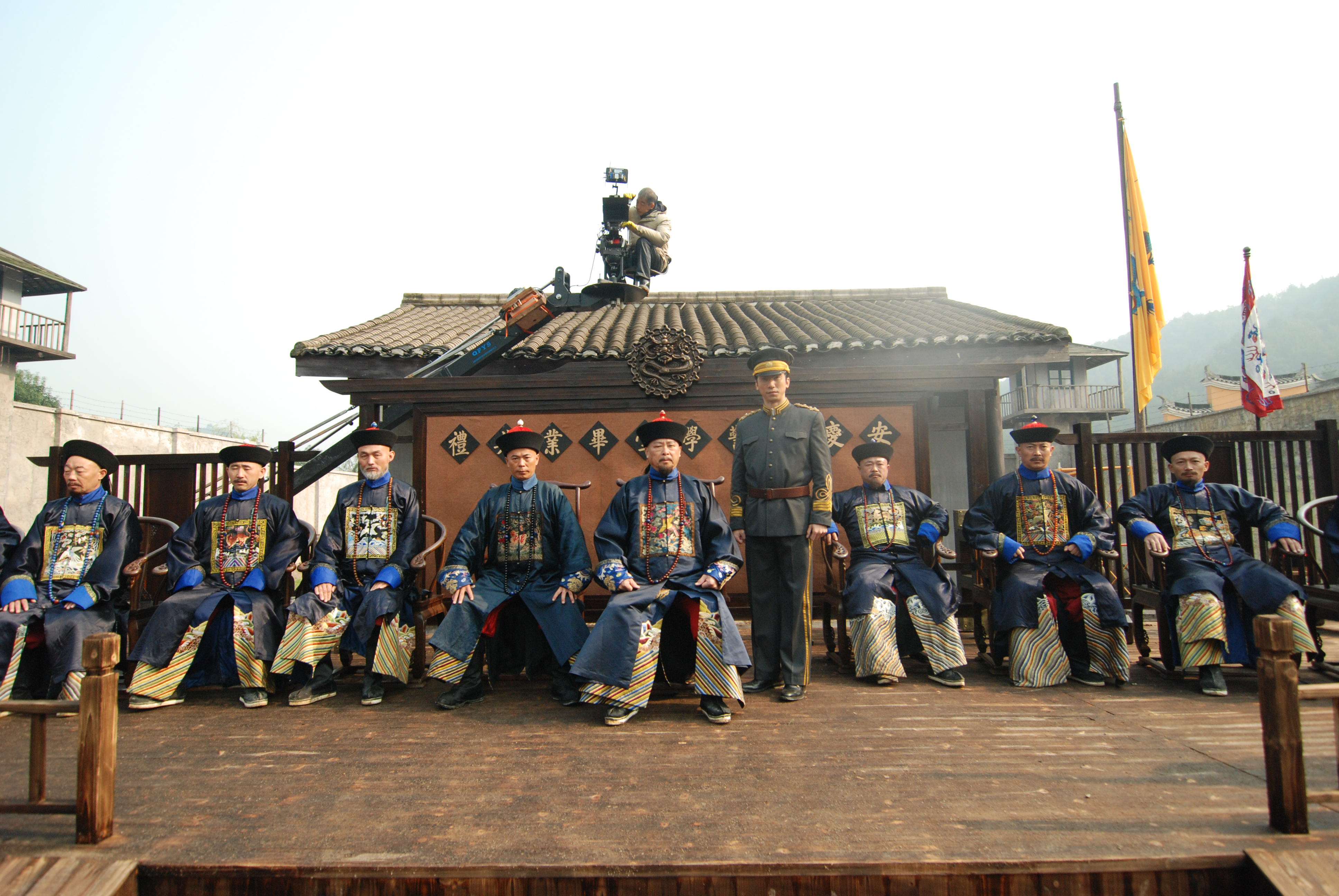 竞雄女侠秋瑾剧照的剧照