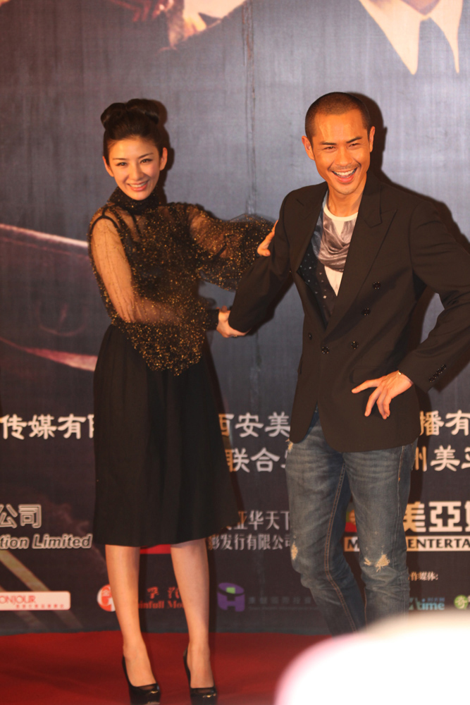 竞雄女侠秋瑾剧照的剧照