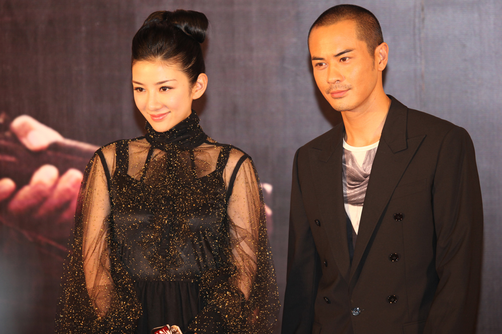 竞雄女侠秋瑾剧照的剧照