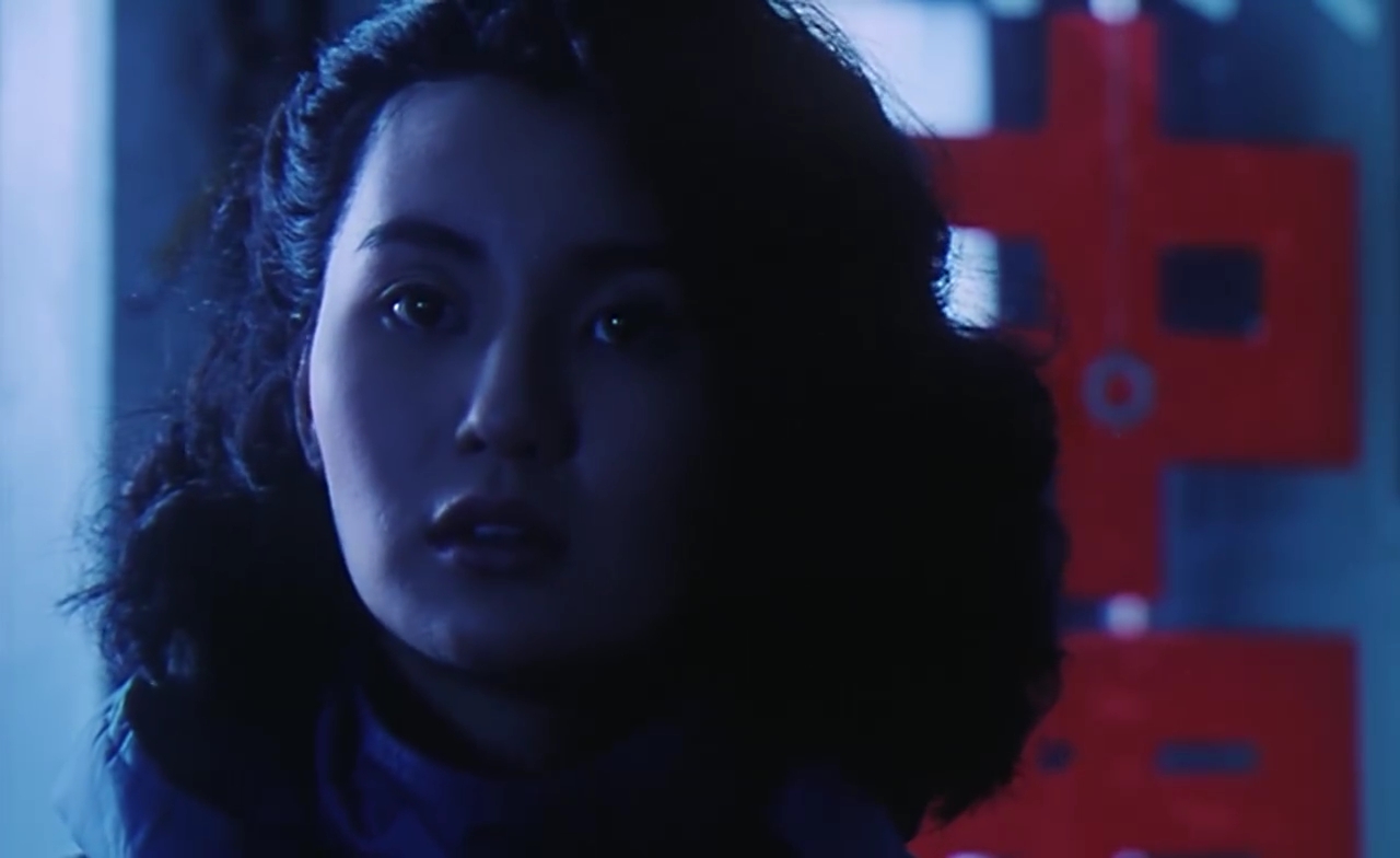 爱在别乡的季节剧照的剧照