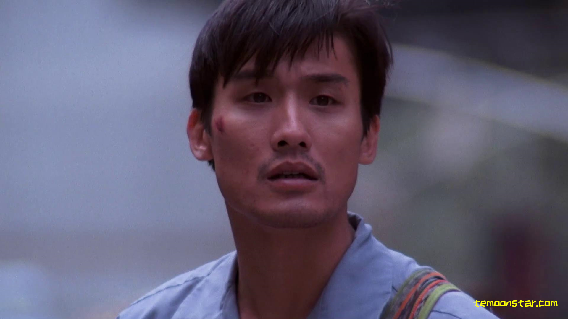 爱在别乡的季节剧照的剧照