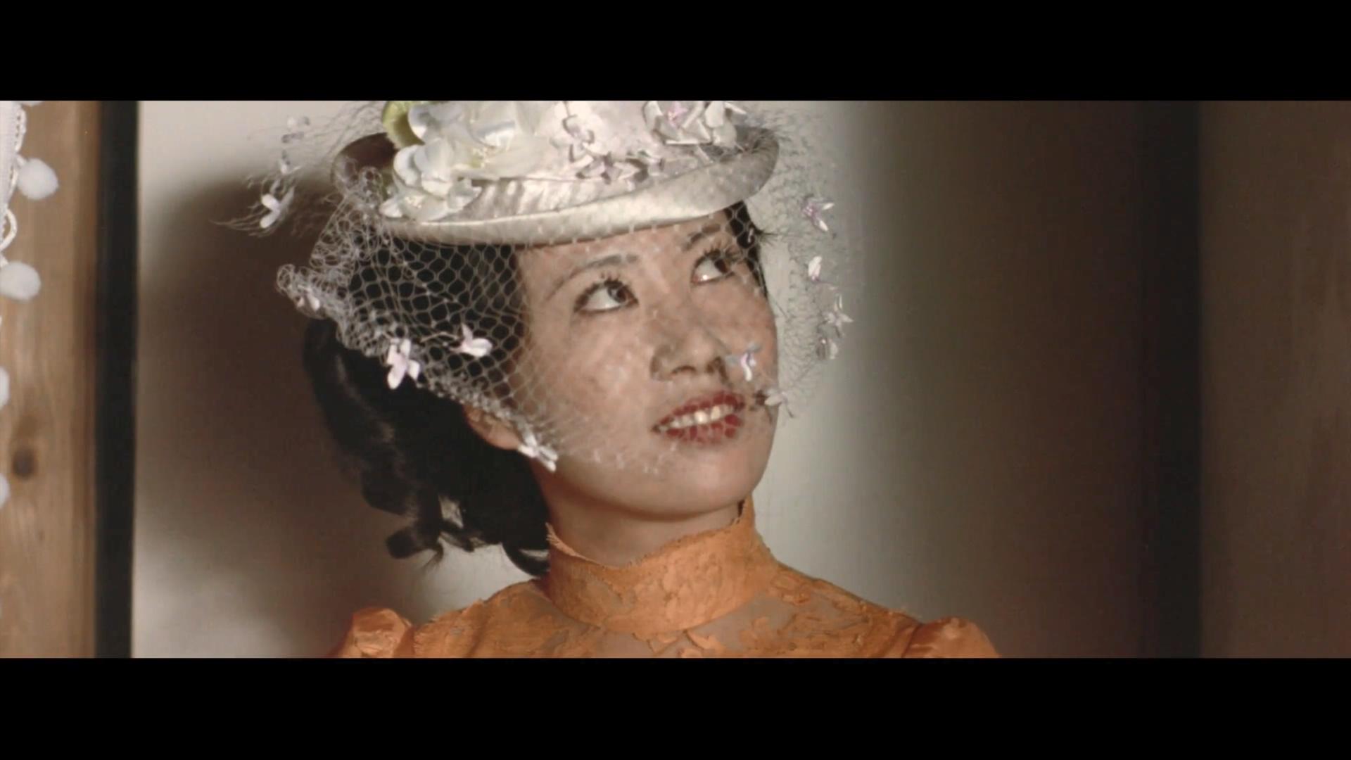 江户川乱步猎奇馆 屋脊里的散步者剧照的剧照