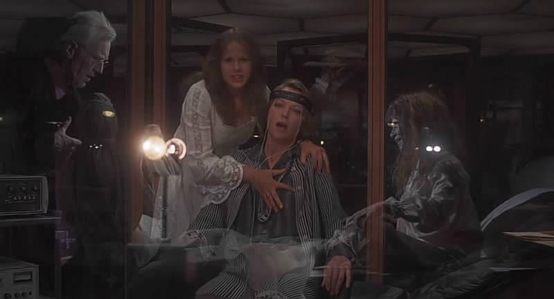 驱魔人II剧照的剧照