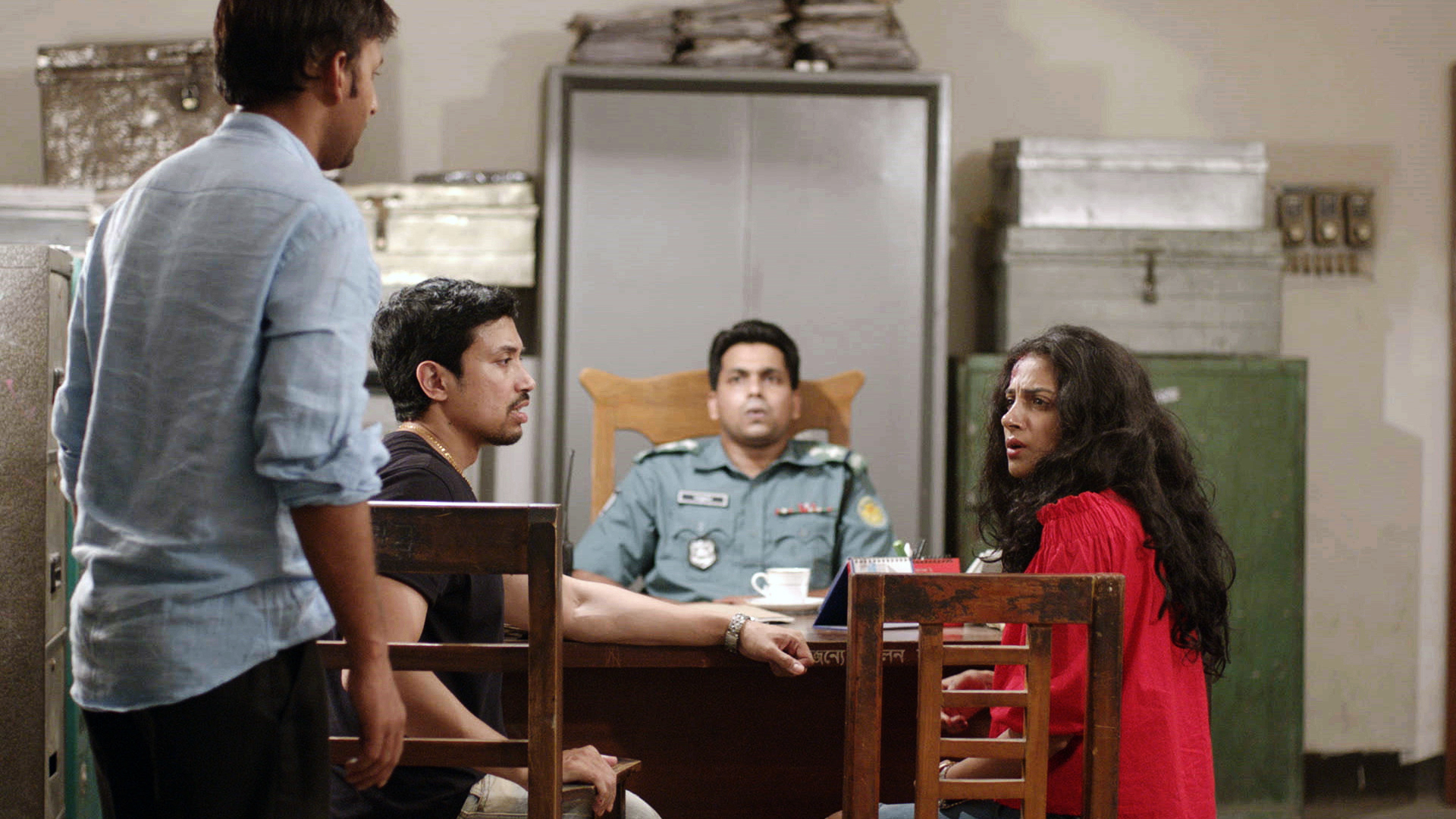 真诚的，达卡剧照的剧照