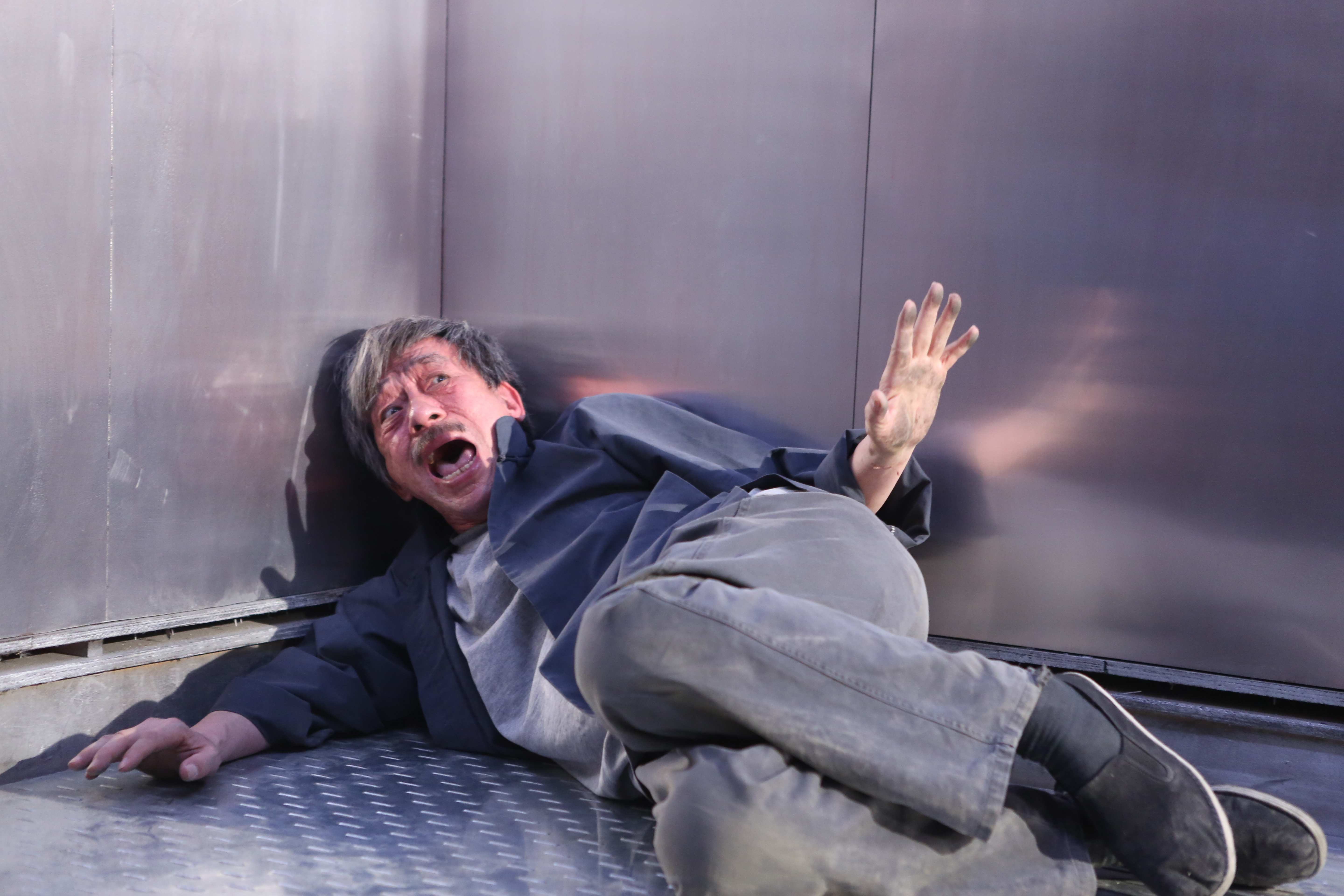 电梯惊魂剧照的剧照