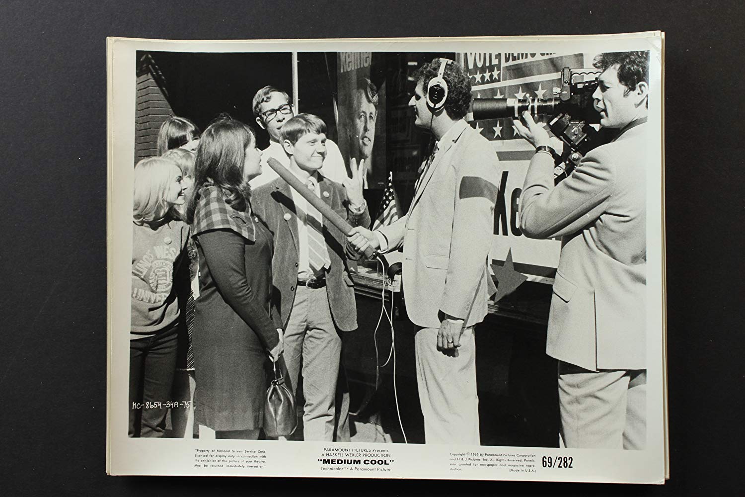 冷酷媒体剧照的剧照