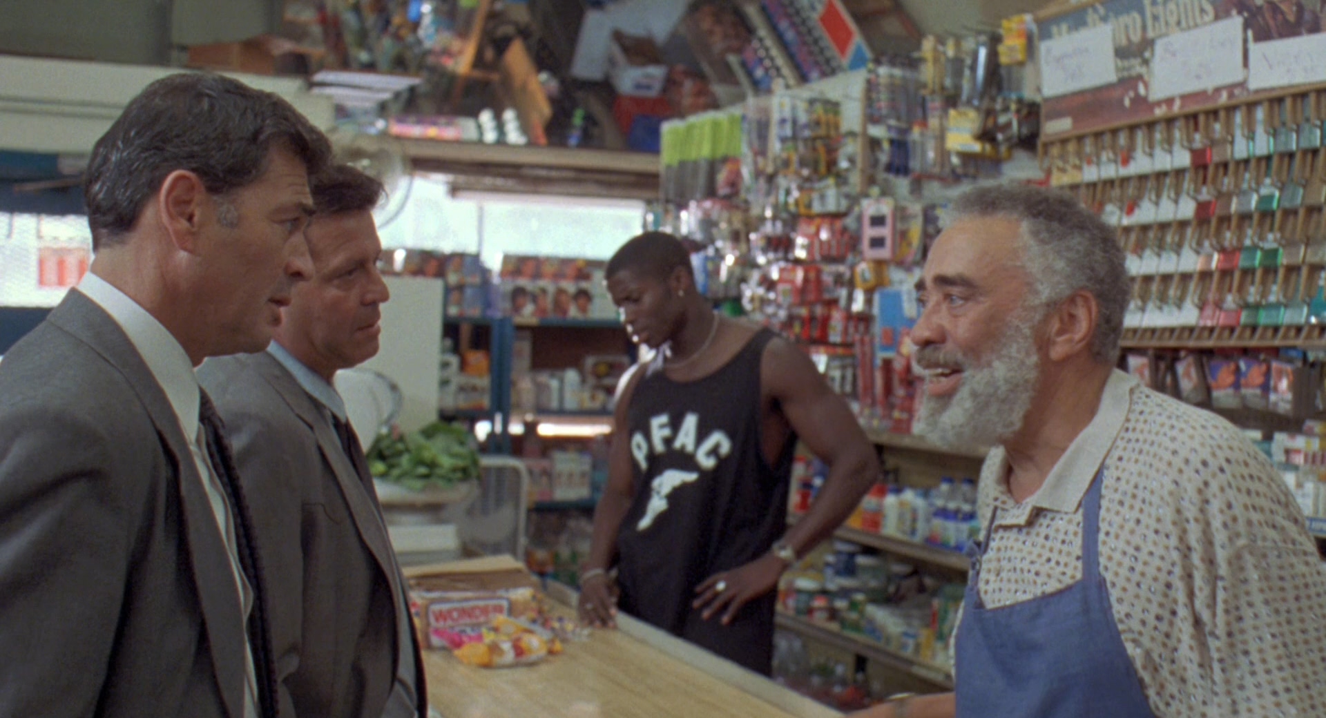 暴力大都会剧照的剧照