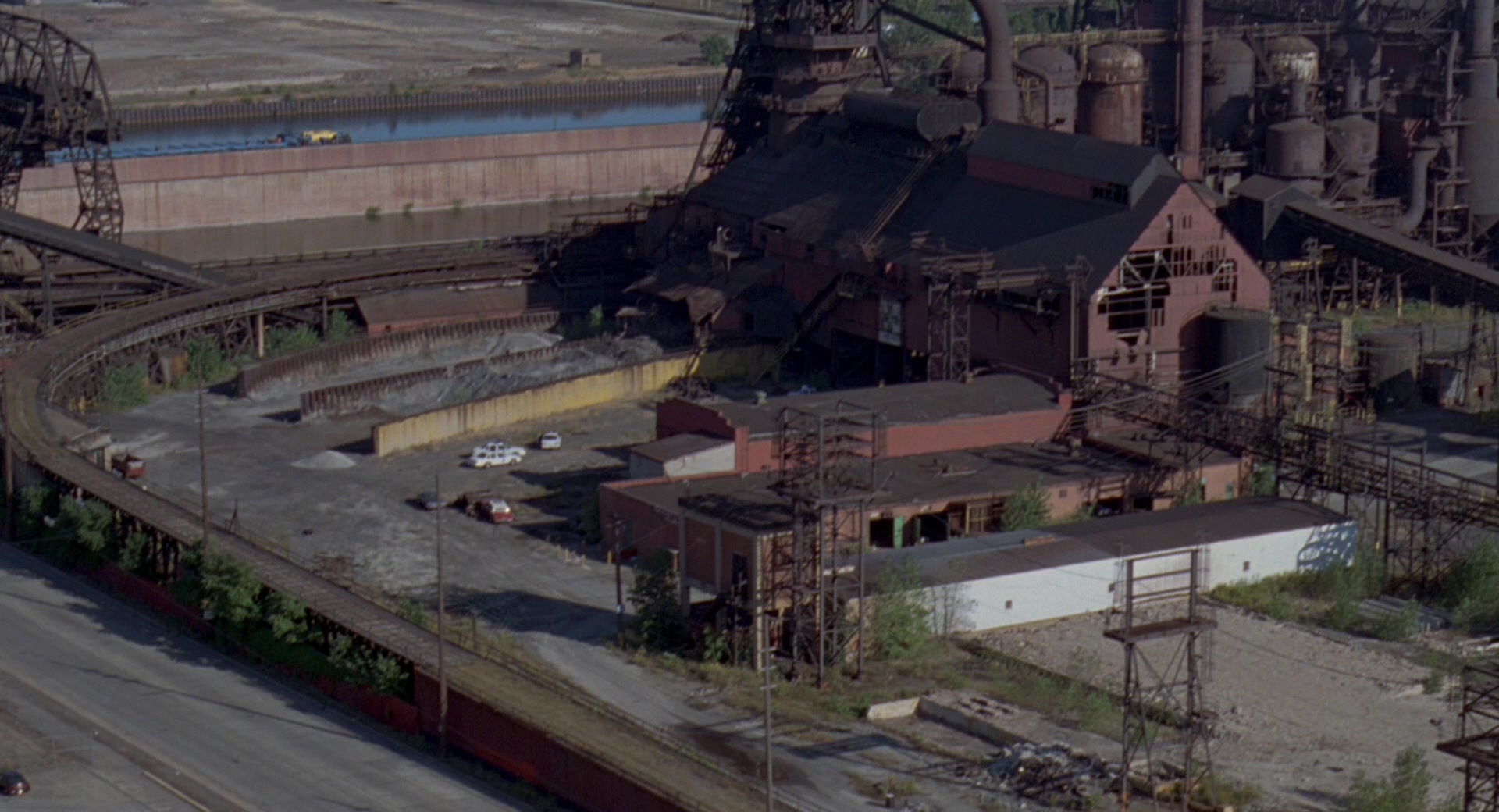 暴力大都会剧照的剧照