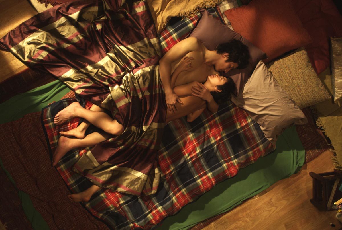 两个女人剧照的剧照