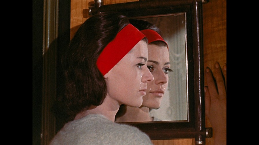 扎齐坐地铁剧照的剧照