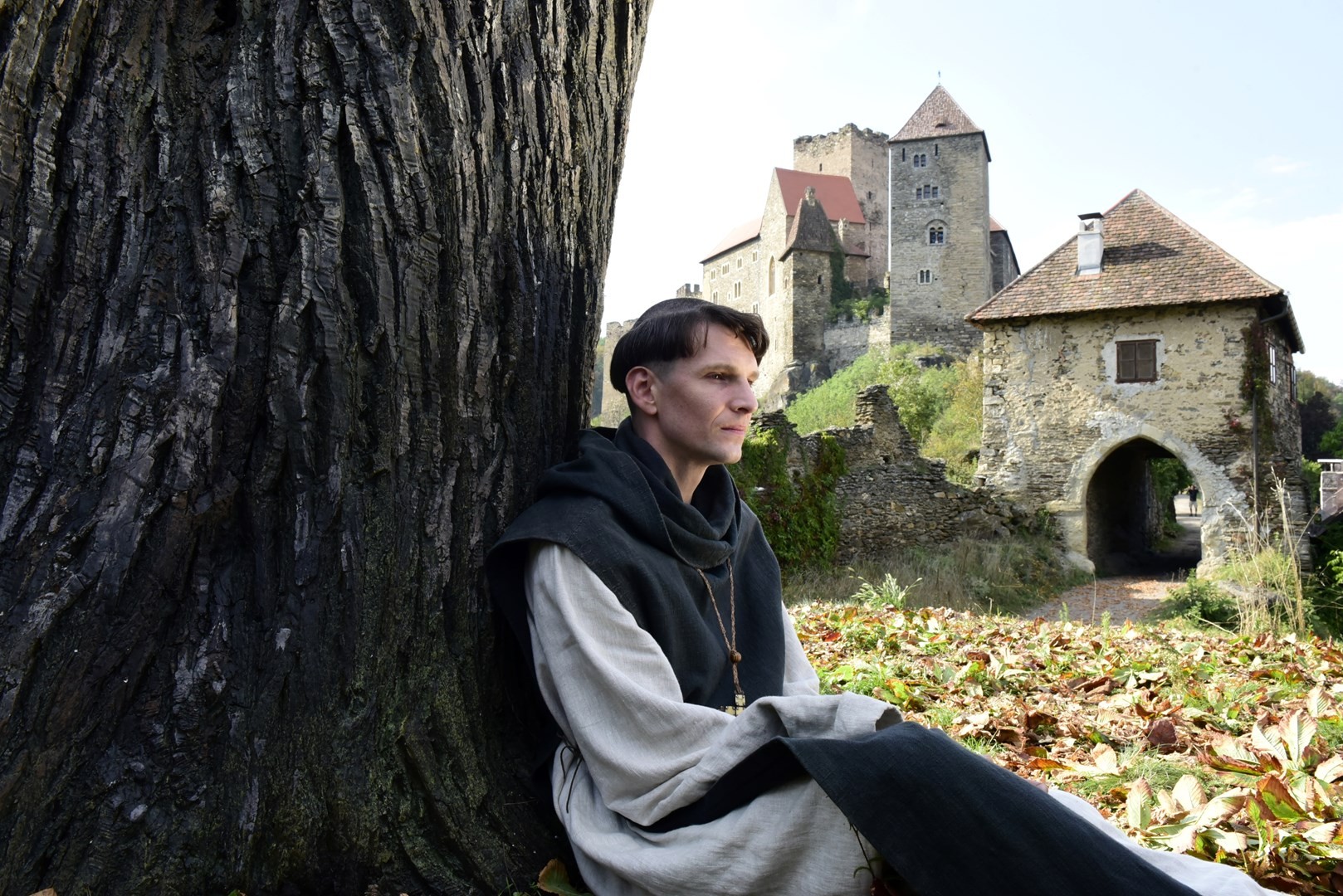 纳尔齐斯与歌尔德蒙剧照的剧照