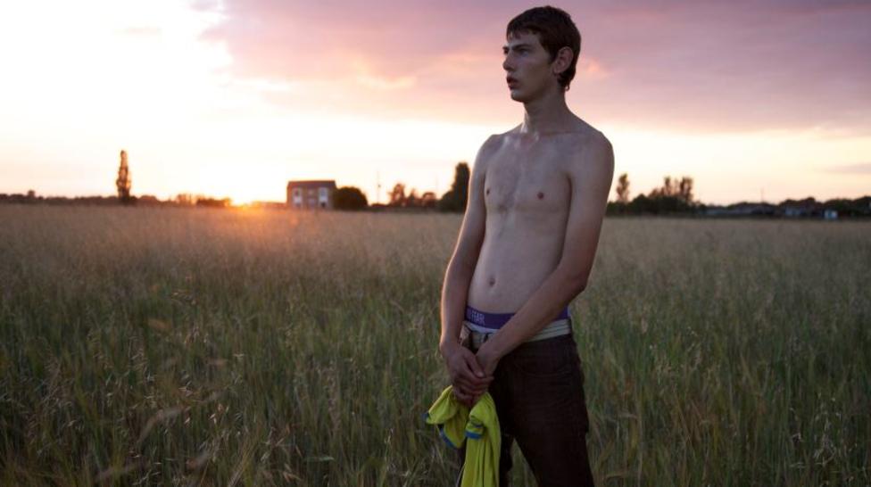 雀斑男孩剧照的剧照