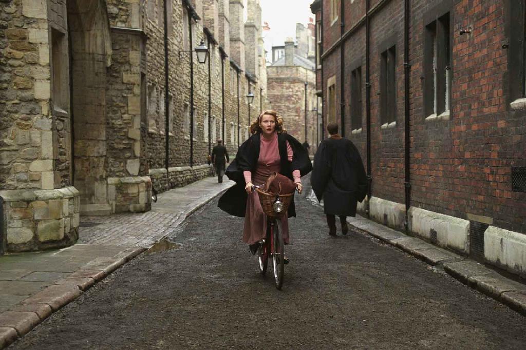 希尔维亚剧照的剧照