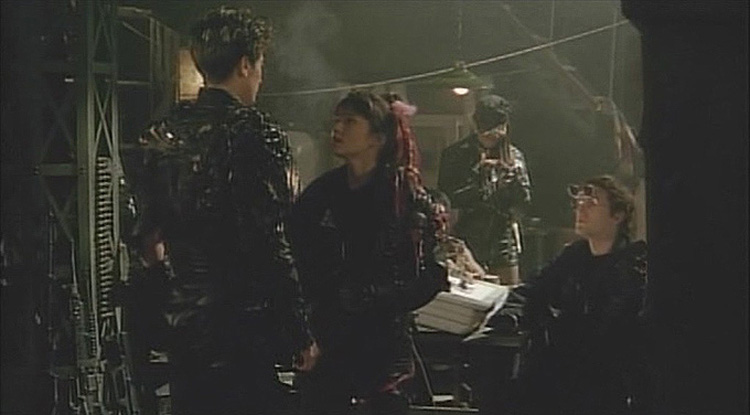 人造人电脑黑魔剧照的剧照