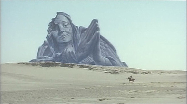 人造人电脑黑魔剧照的剧照