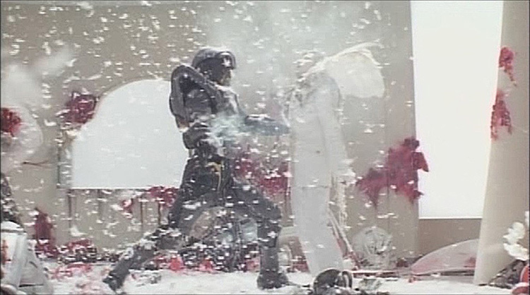 人造人电脑黑魔剧照的剧照