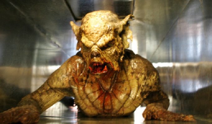 夜海怪兽剧照的剧照