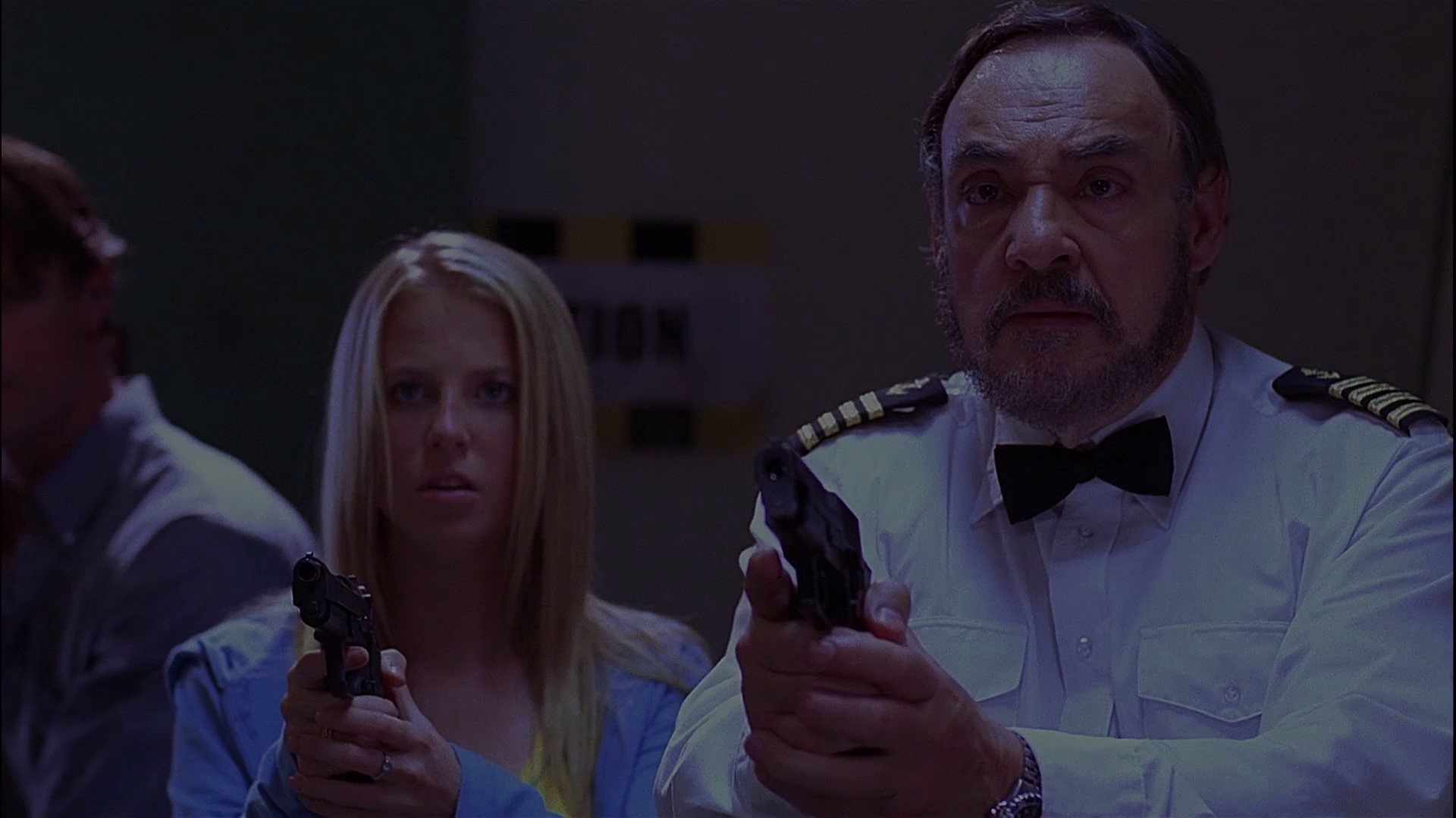 夜海怪兽剧照的剧照