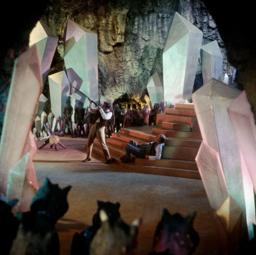 最先登上月球的人剧照的剧照