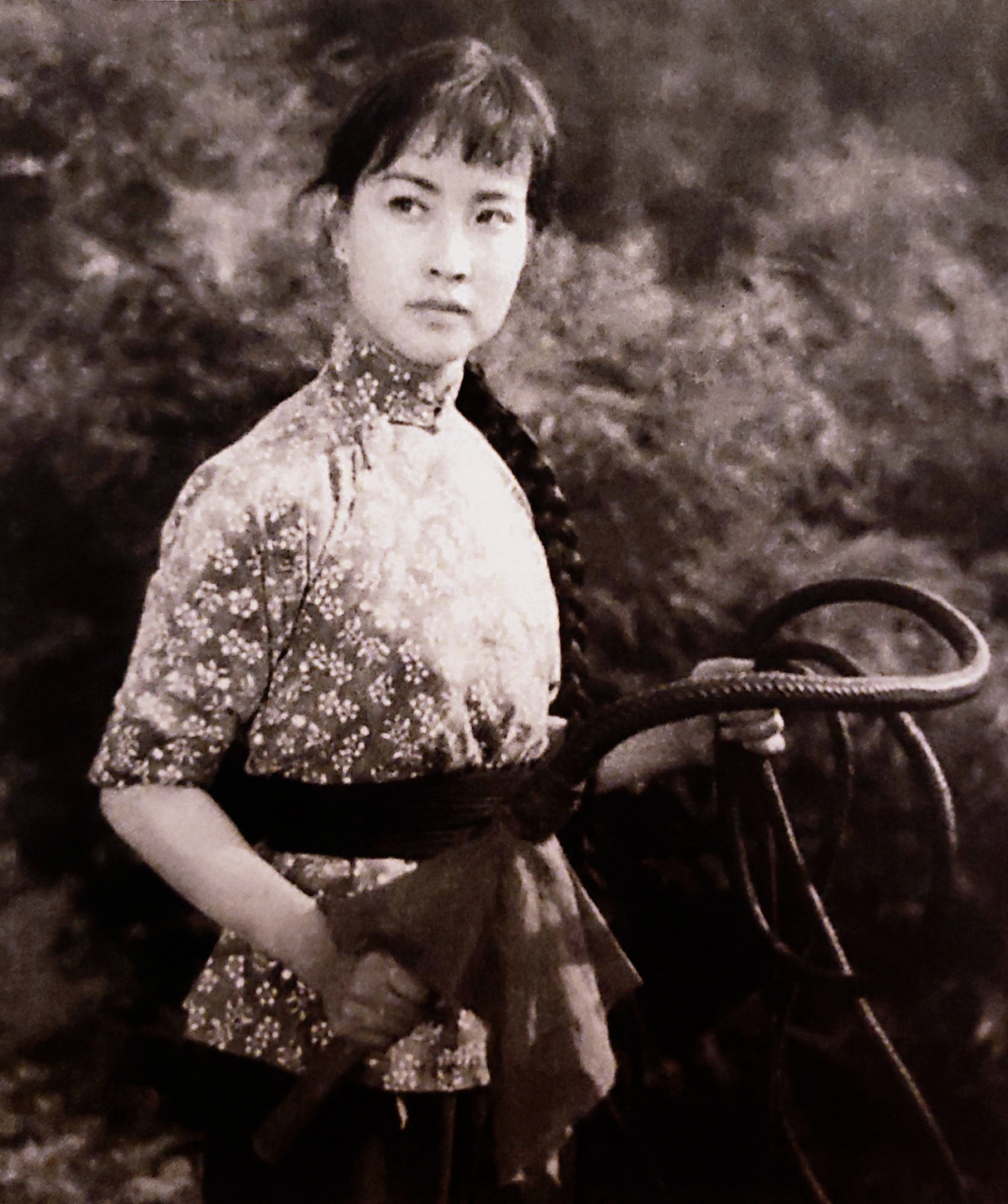 神秘的大佛剧照的剧照