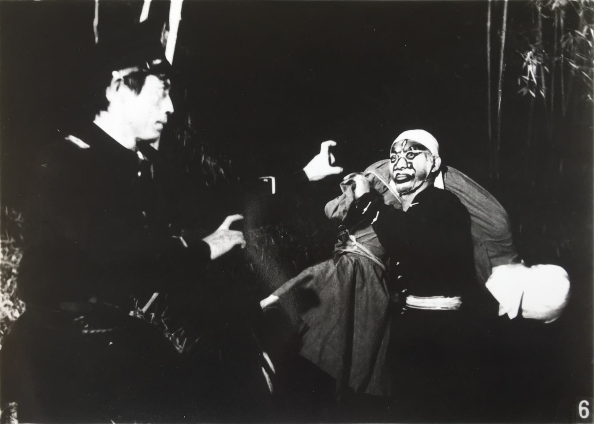 神秘的大佛剧照的剧照