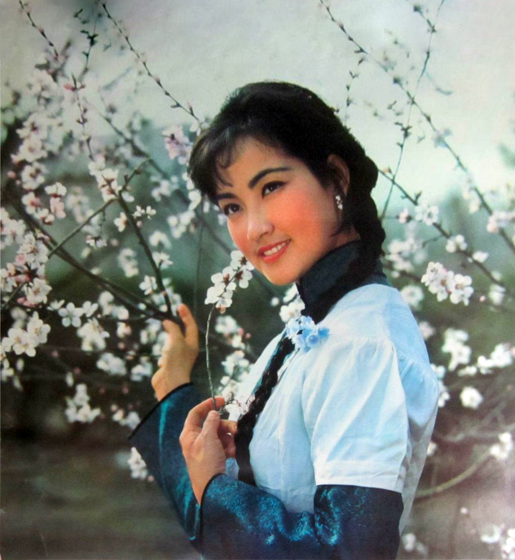 神秘的大佛剧照的剧照