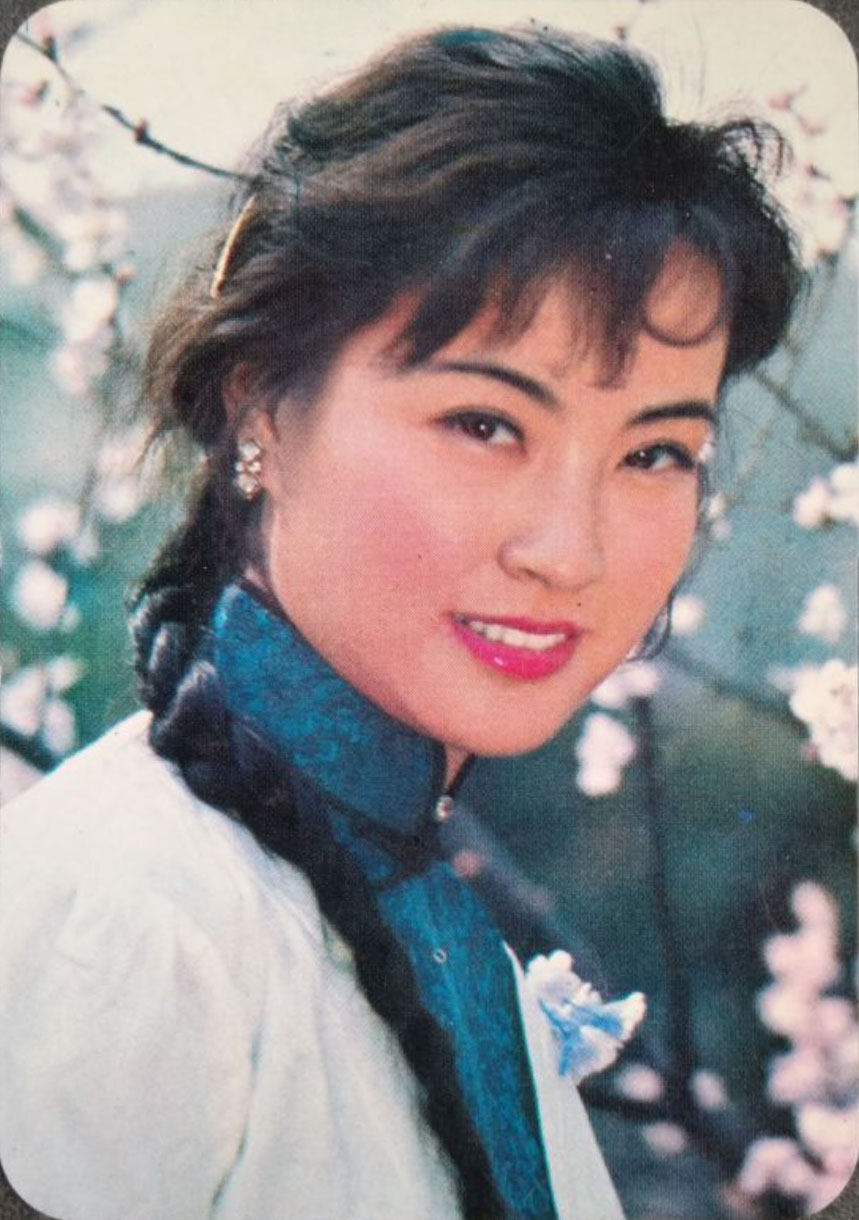 神秘的大佛剧照的剧照