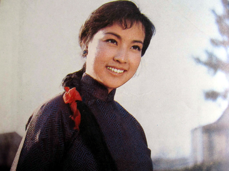 神秘的大佛剧照的剧照