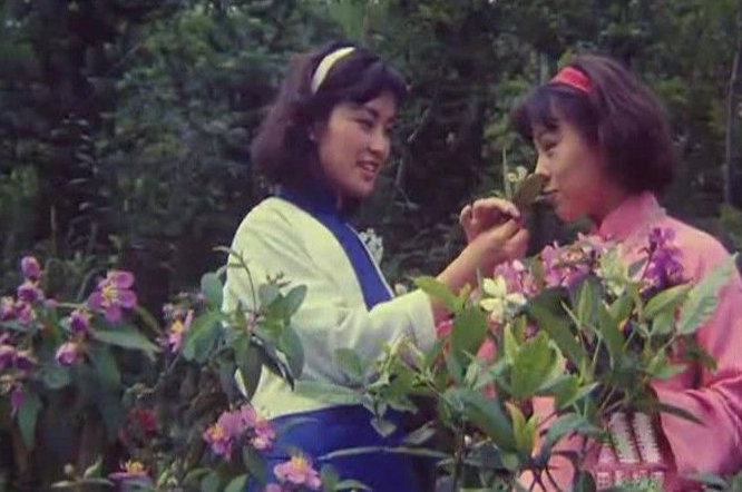 神秘的大佛剧照的剧照