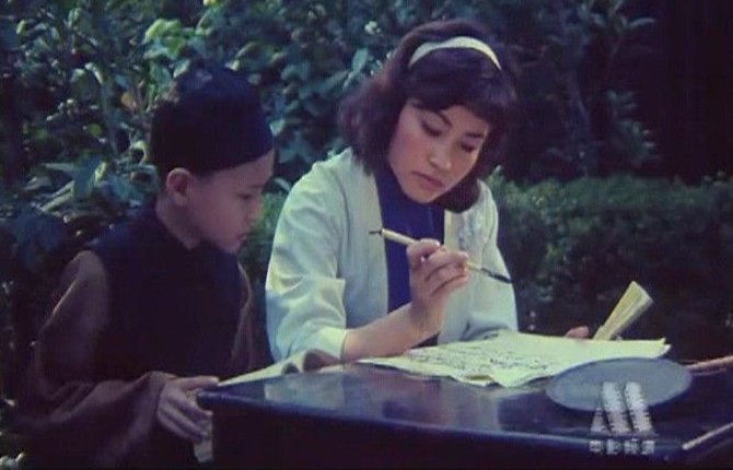 神秘的大佛剧照的剧照