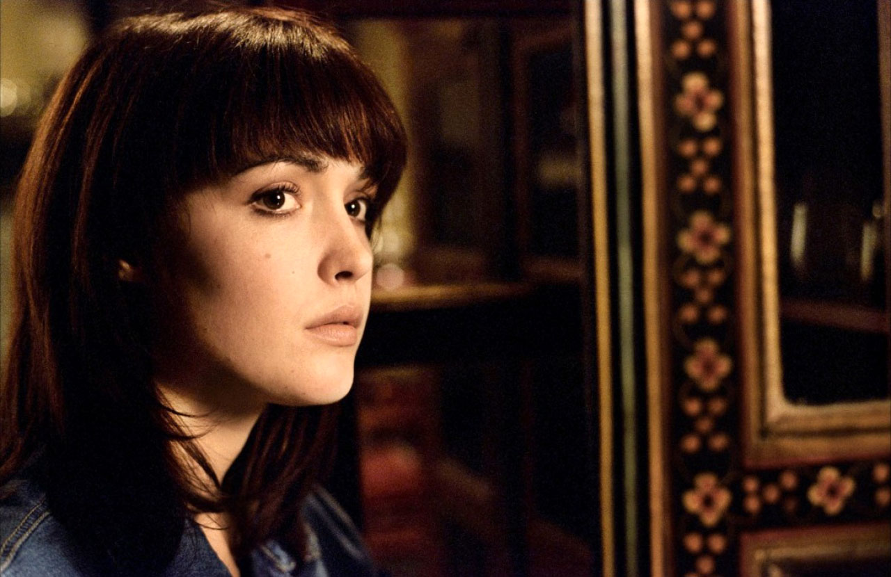 谜情公寓剧照的剧照