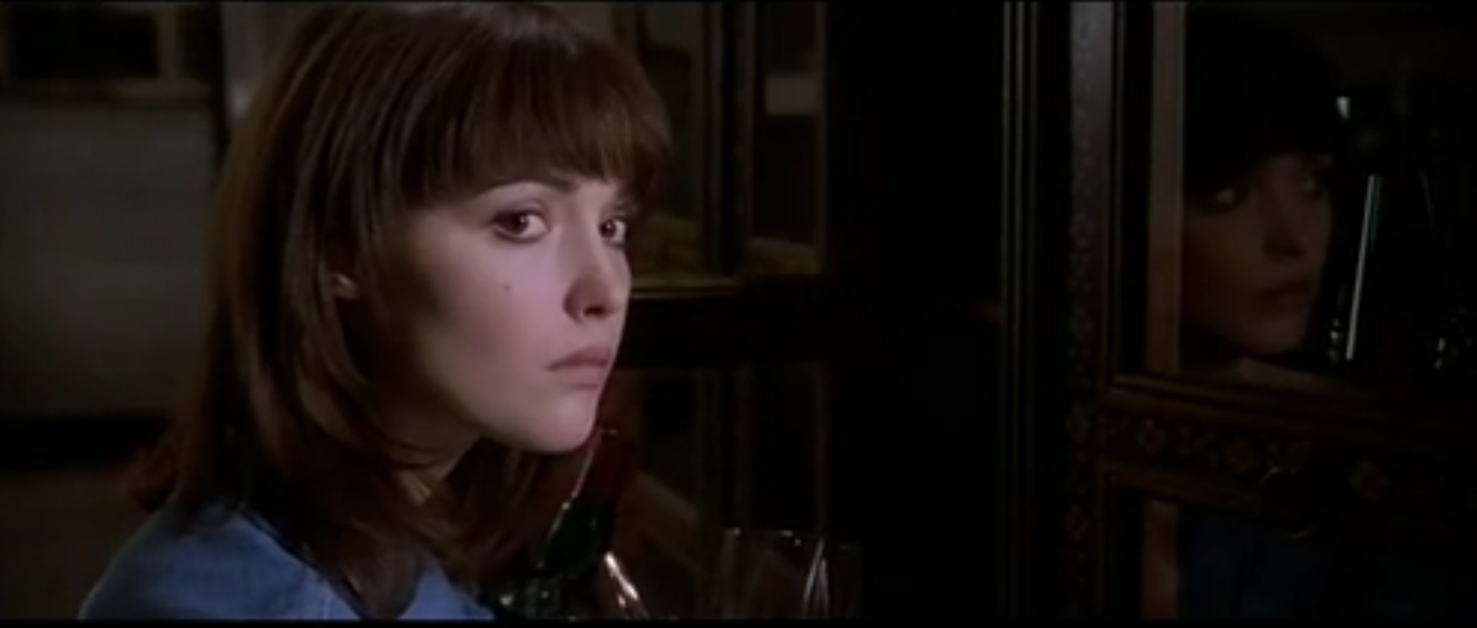 谜情公寓剧照的剧照