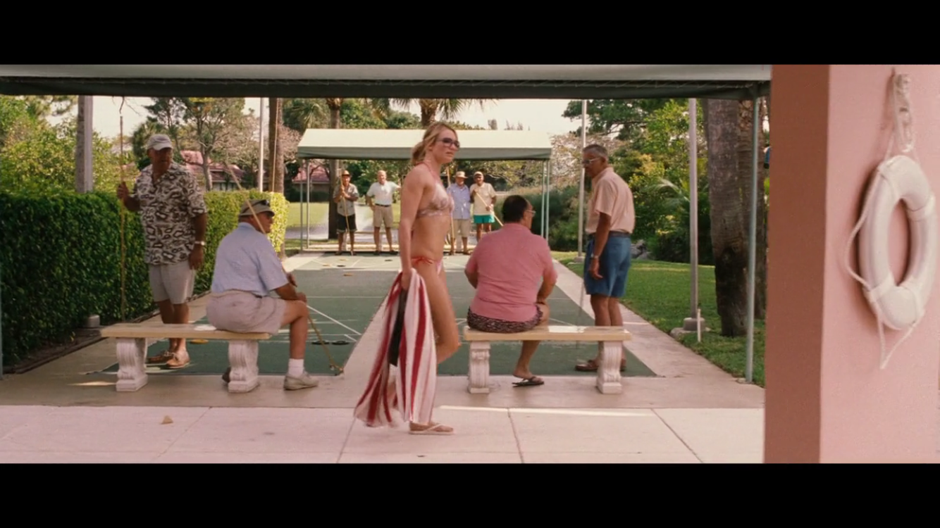 偷穿高跟鞋剧照的剧照