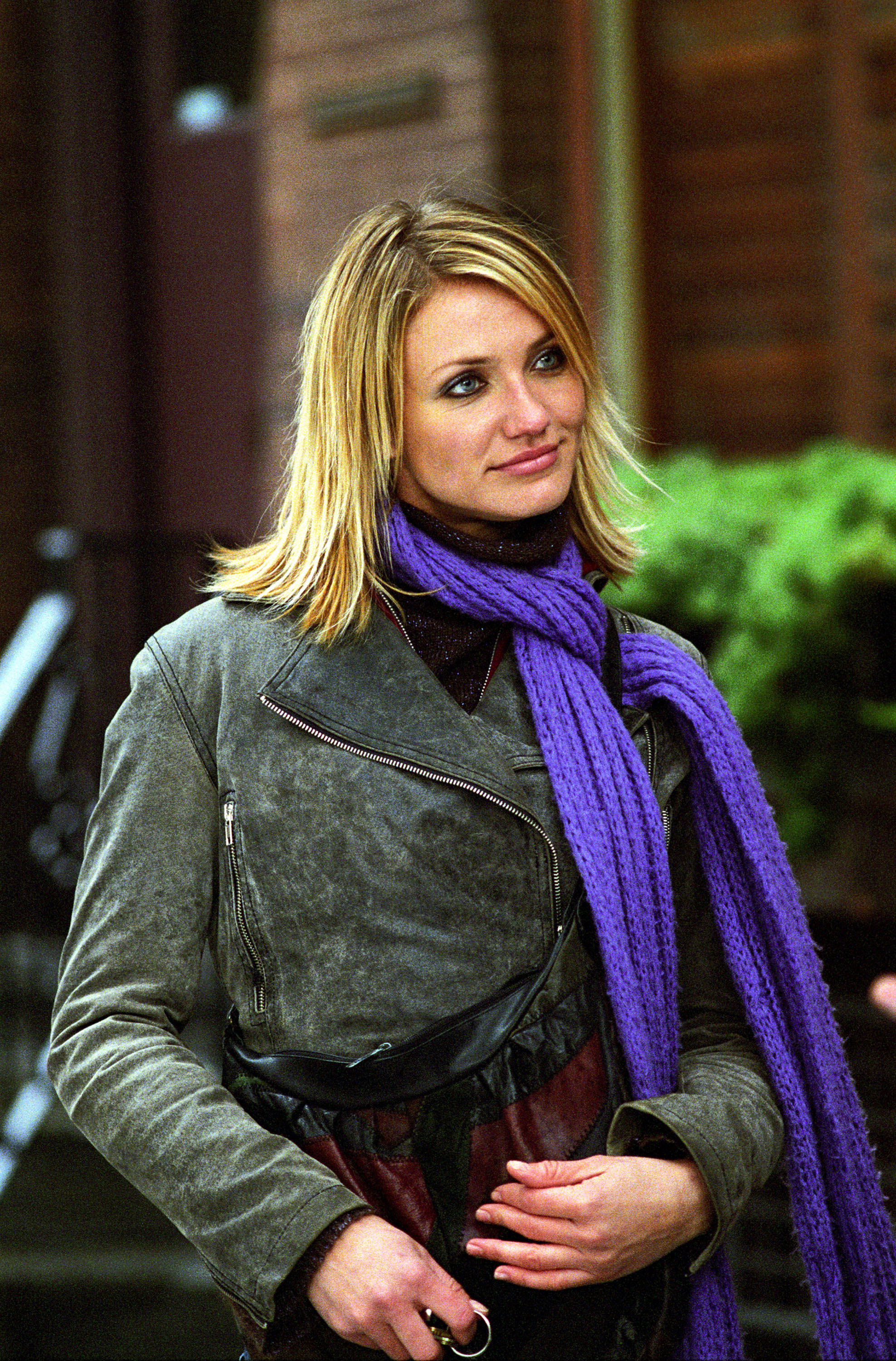 偷穿高跟鞋剧照的剧照