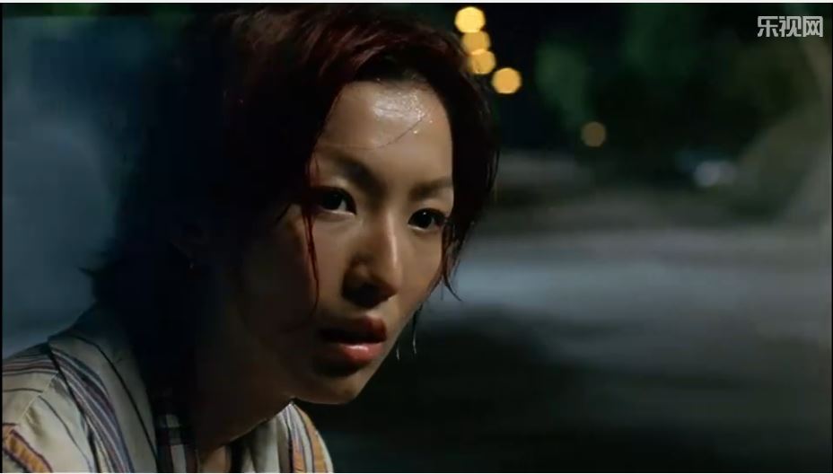 我左眼见到鬼剧照的剧照