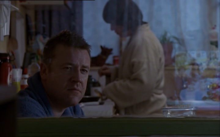 切勿吞食剧照的剧照