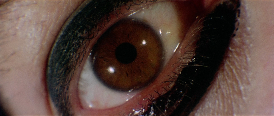 夜深血红剧照的剧照