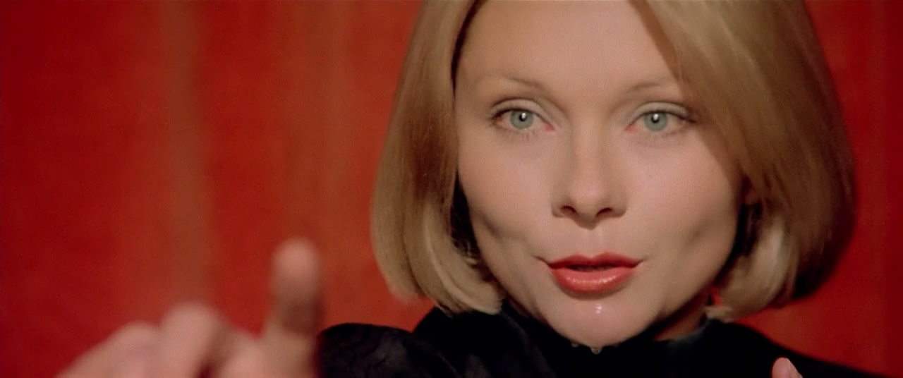 夜深血红剧照的剧照