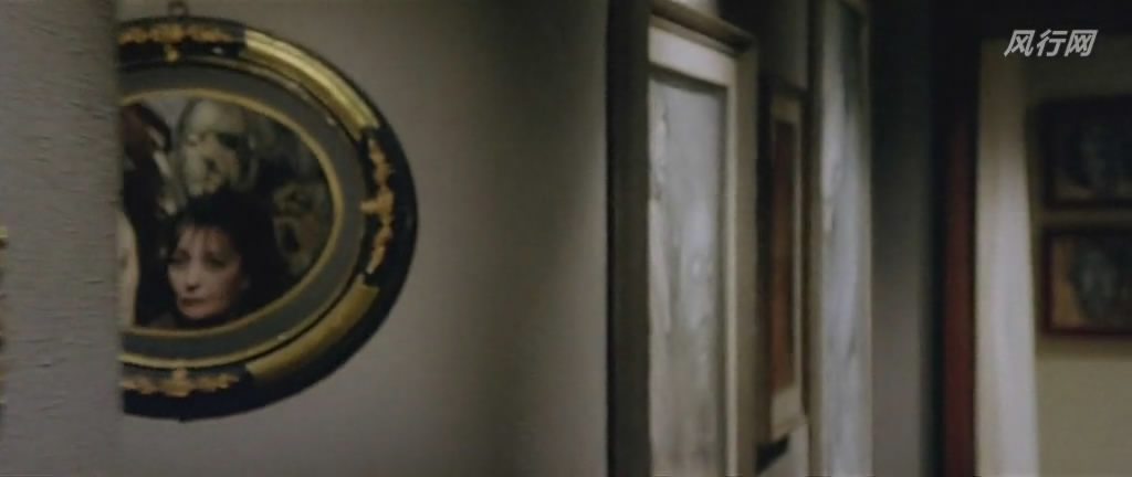 夜深血红剧照的剧照