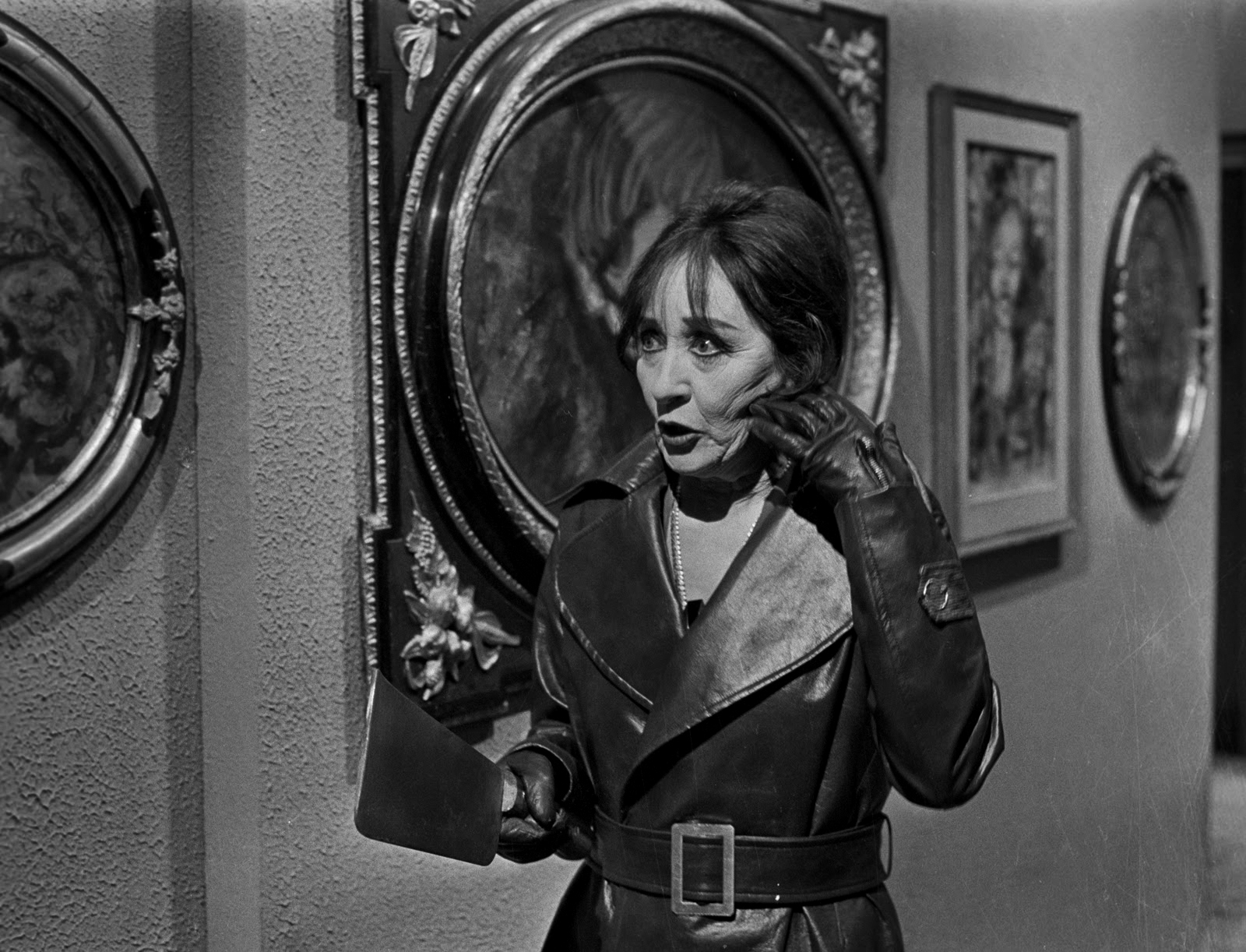 夜深血红剧照的剧照