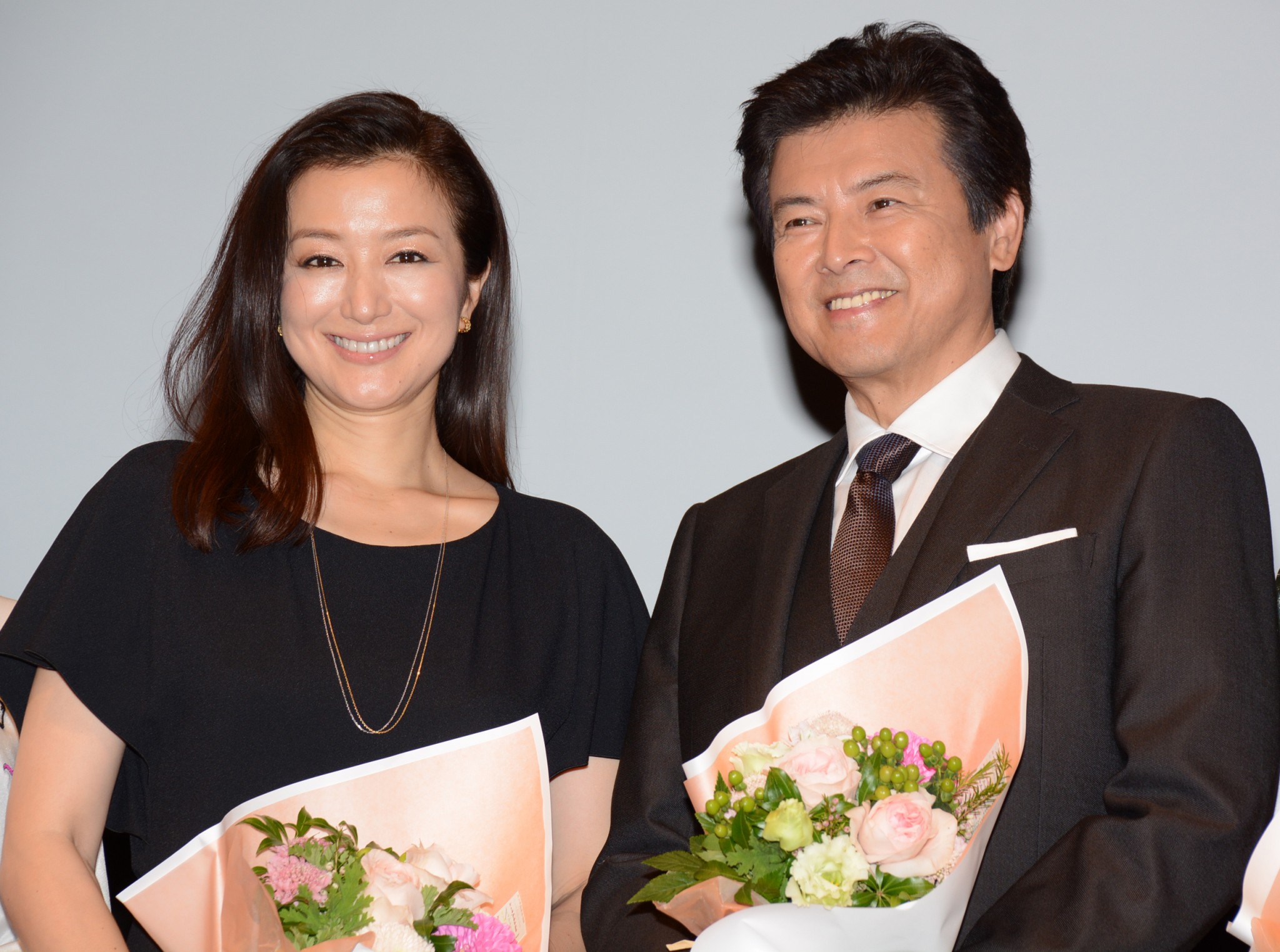 渴望拯救剧照的剧照